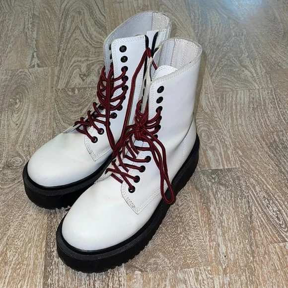 Jeffrey Campbell Shoes Jeffrey Campbell Sopas Lugged Platform